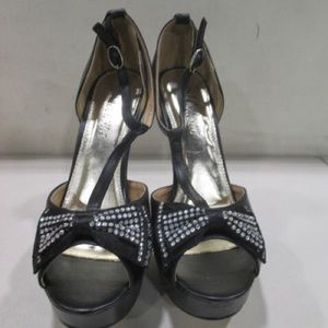 Modesta heeled shoes